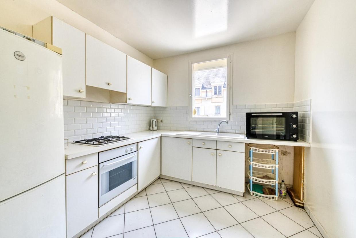 Location Chambre Double Dans Appartement - Cergy Esterno foto
